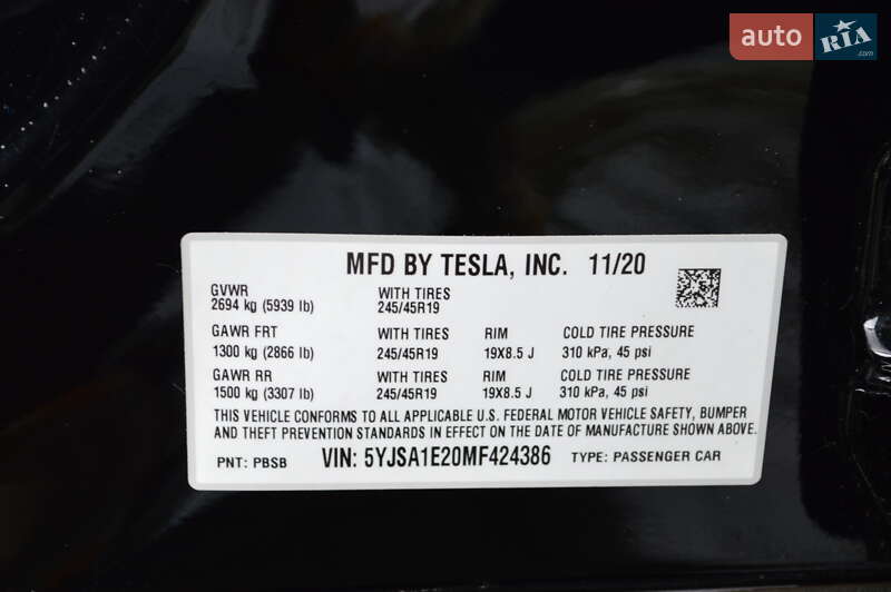 Ліфтбек Tesla Model S 2020 в Києві