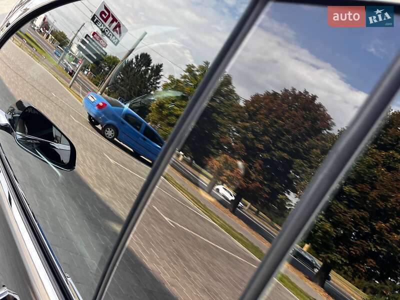 Лифтбек Tesla Model S 2016 в Луцке
