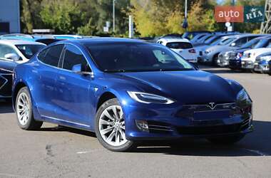 Tesla Model S 2017