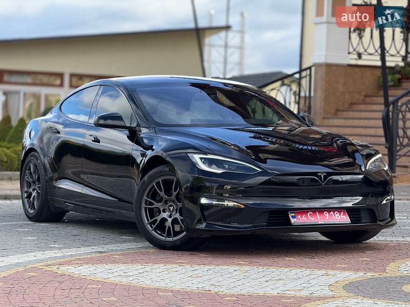 Ліфтбек Tesla Model S 2024 в Дрогобичі