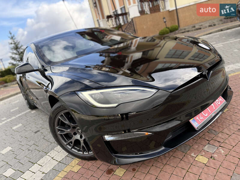 Ліфтбек Tesla Model S 2024 в Дрогобичі