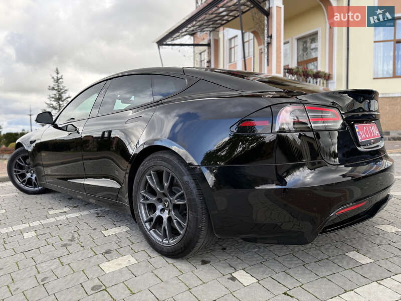 Ліфтбек Tesla Model S 2024 в Дрогобичі