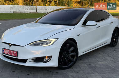 Tesla Model S 2017