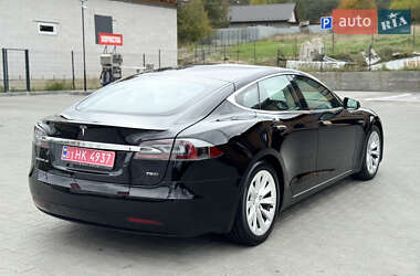 Лифтбек Tesla Model S 2017 в 