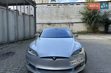 Tesla Model S 2013