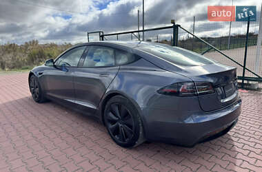 Лифтбек Tesla Model S 2022 в Ровно