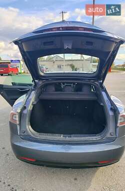 Лифтбек Tesla Model S 2018 в Кобеляках фото 44 Лифтбек Tesla Model S 2018 в Кобеляках