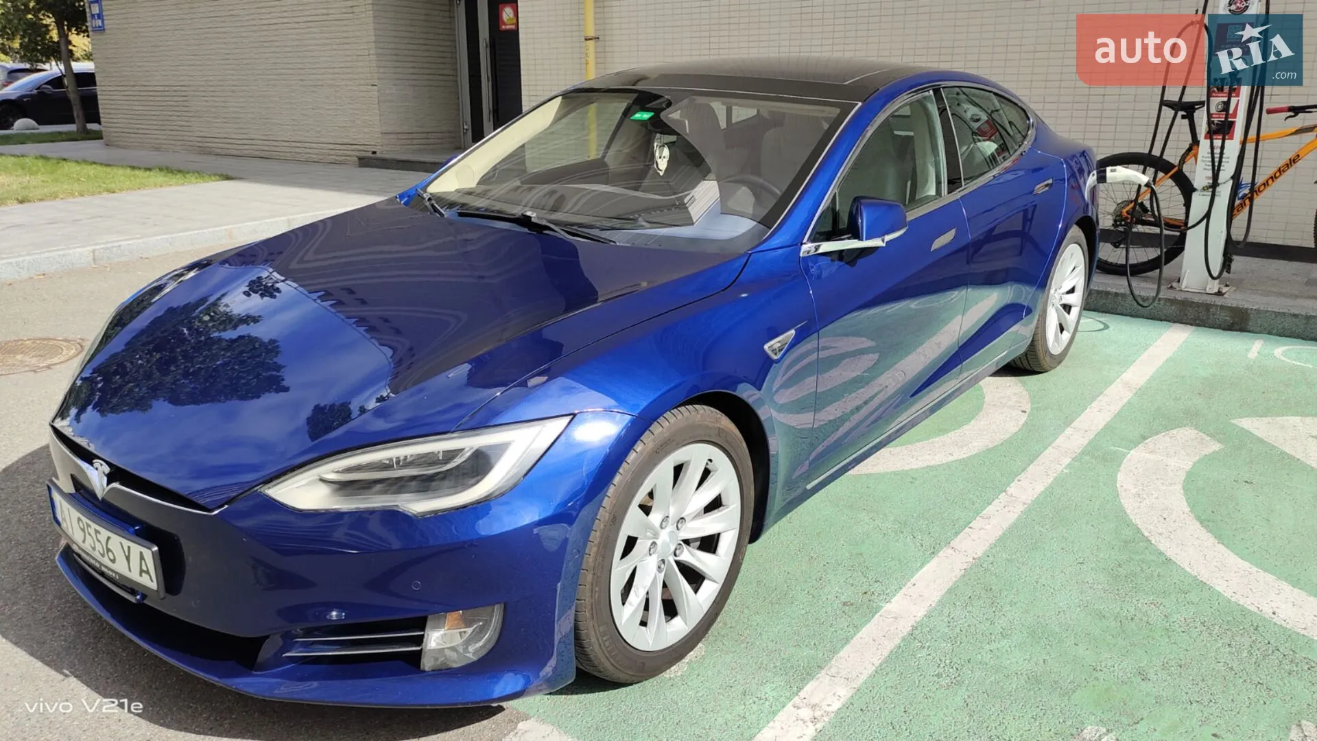 2016 Tesla Model S - мініатюра 9