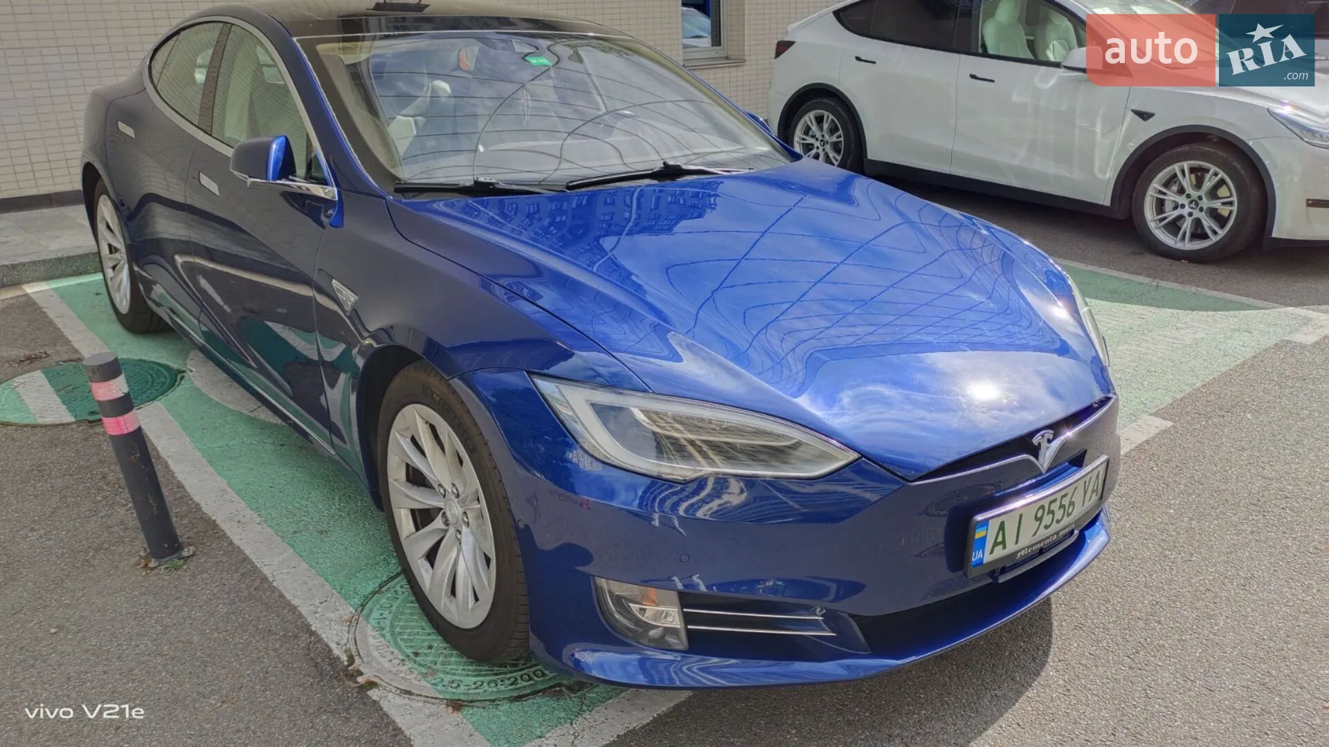 2016 Tesla Model S - мініатюра 10