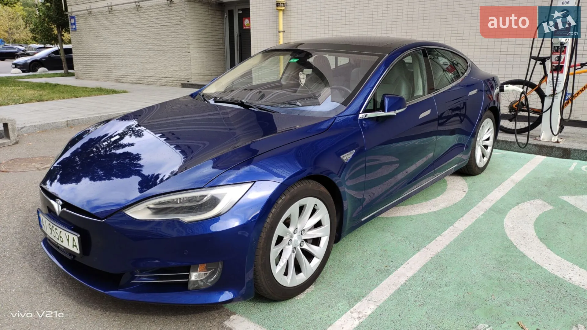 2016 Tesla Model S - мініатюра 19