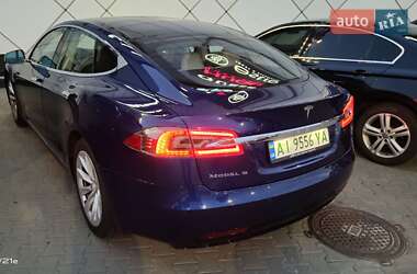 Ліфтбек Tesla Model S 2016 в 