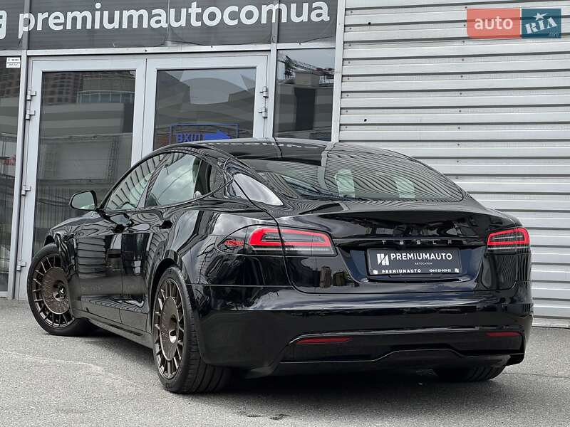 Ліфтбек Tesla Model S 2023 в Києві