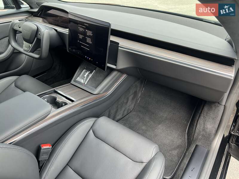 Ліфтбек Tesla Model S 2023 в Києві