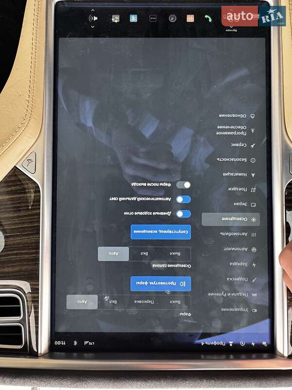 Лифтбек Tesla Model S 2015 в Киеве