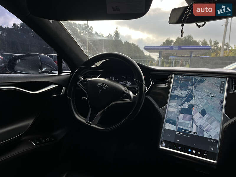 Лифтбек Tesla Model S 2015 в Ровно фото 27 Лифтбек Tesla Model S 2015 в Ровно