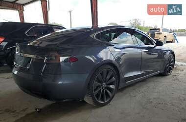Лифтбек Tesla Model S 2017 в 
