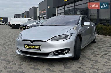 Лифтбек Tesla Model S 2018 в 