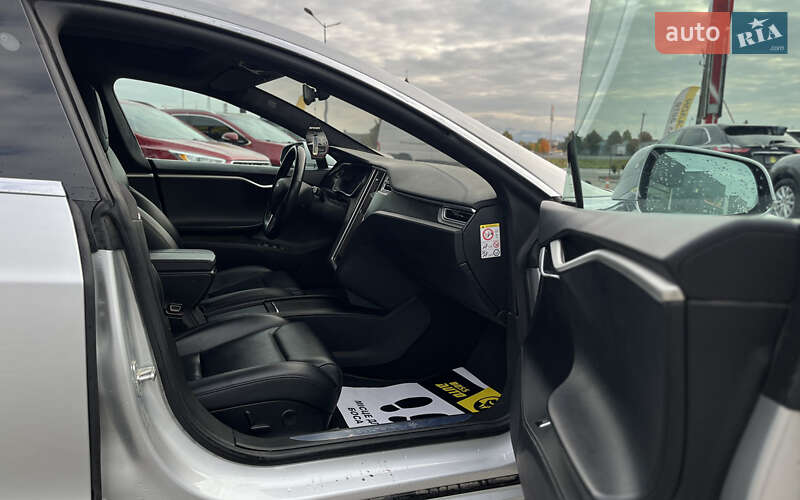 Ліфтбек Tesla Model S 2018 в Мукачевому
