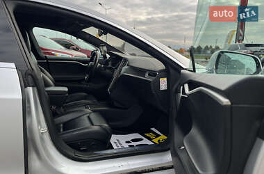 Лифтбек Tesla Model S 2018 в 