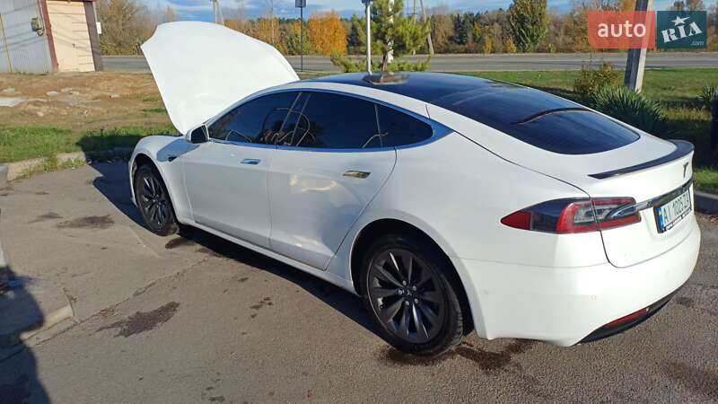 Ліфтбек Tesla Model S 2020 в Києві фото 14 Ліфтбек Tesla Model S 2020 в Києві