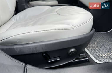 Лифтбек Tesla Model S 2013 в 