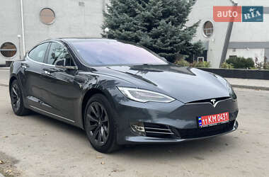 Ліфтбек Tesla Model S 2020 в Запоріжжі