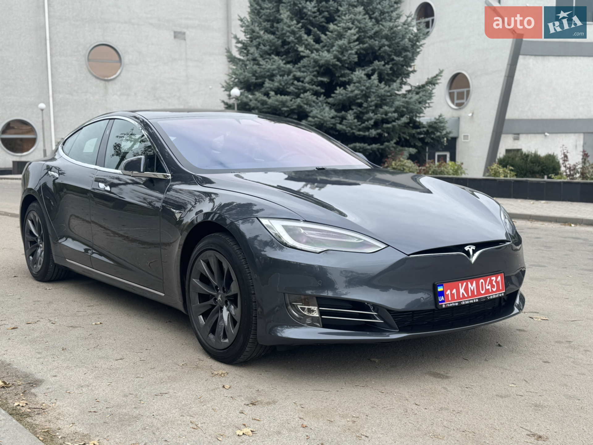 2020 Tesla Model S - фото 1