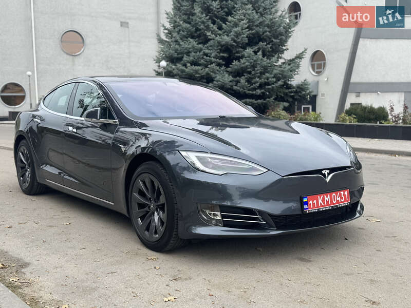 Ліфтбек Tesla Model S 2020 в Запоріжжі