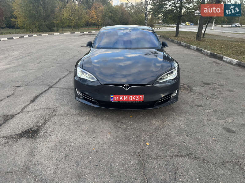 Ліфтбек Tesla Model S 2020 в Запоріжжі