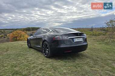 Ліфтбек Tesla Model S 2016 в 