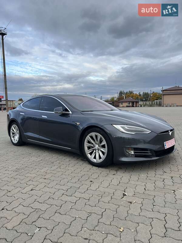 Tesla Model S 2016 Tesla Model S 2016