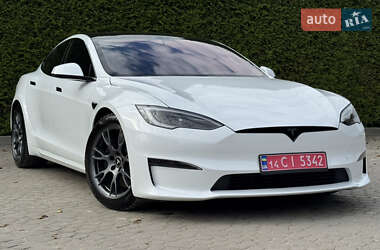 Tesla Model S 2024