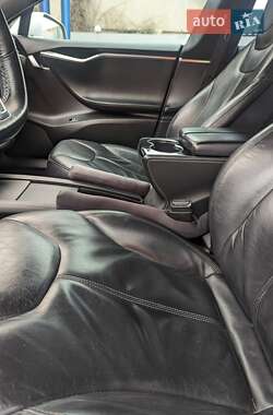 Лифтбек Tesla Model S 2014 в Житомире