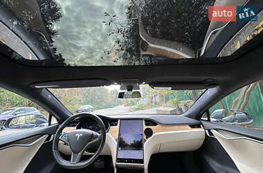 Лифтбек Tesla Model S 2020 в 