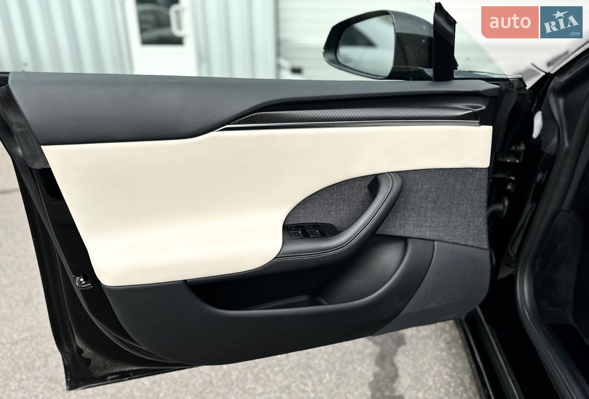 2021 Tesla Model S - мініатюра 13