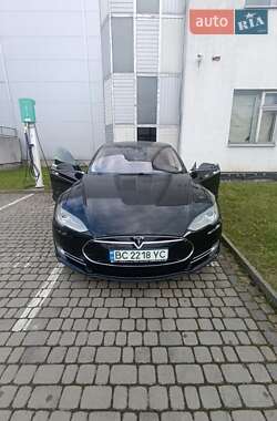 Tesla Model S 2013