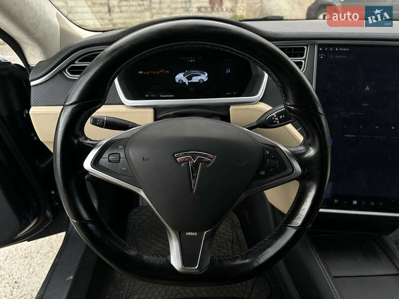 Лифтбек Tesla Model S 2013 в Одессе