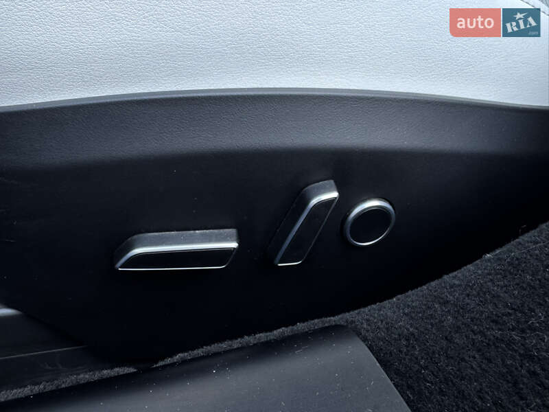 Лифтбек Tesla Model S 2022 в Калуше фото 14 Лифтбек Tesla Model S 2022 в Калуше