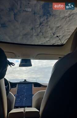 Ліфтбек Tesla Model S 2019 в Одесі