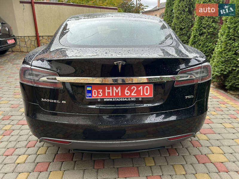 Лифтбек Tesla Model S 2015 в Львове фото 7 Лифтбек Tesla Model S 2015 в Львове