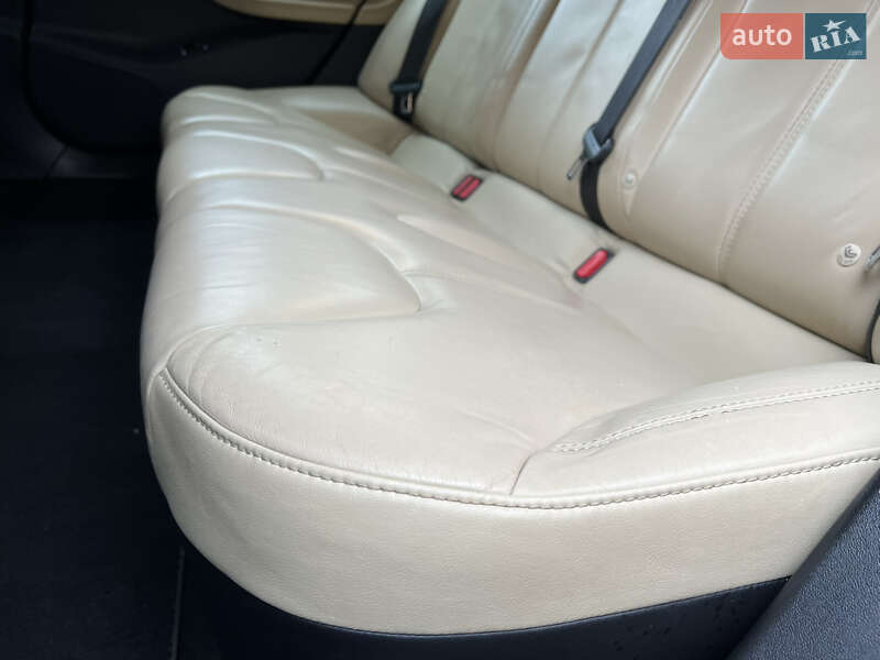 Лифтбек Tesla Model S 2015 в Львове фото 14 Лифтбек Tesla Model S 2015 в Львове