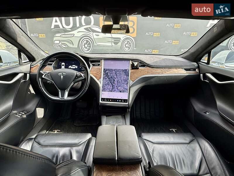 Лифтбек Tesla Model S 2017 в Харькове фото 13 Лифтбек Tesla Model S 2017 в Харькове