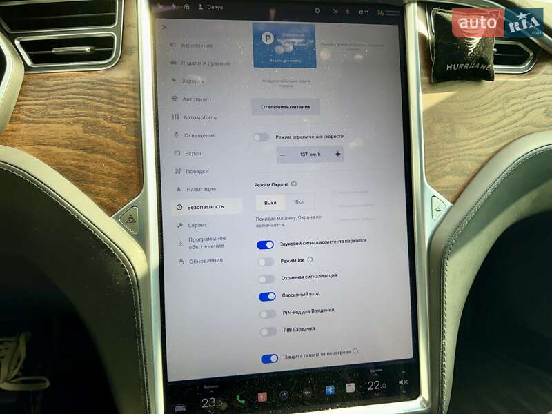 Лифтбек Tesla Model S 2017 в Харькове фото 20 Лифтбек Tesla Model S 2017 в Харькове