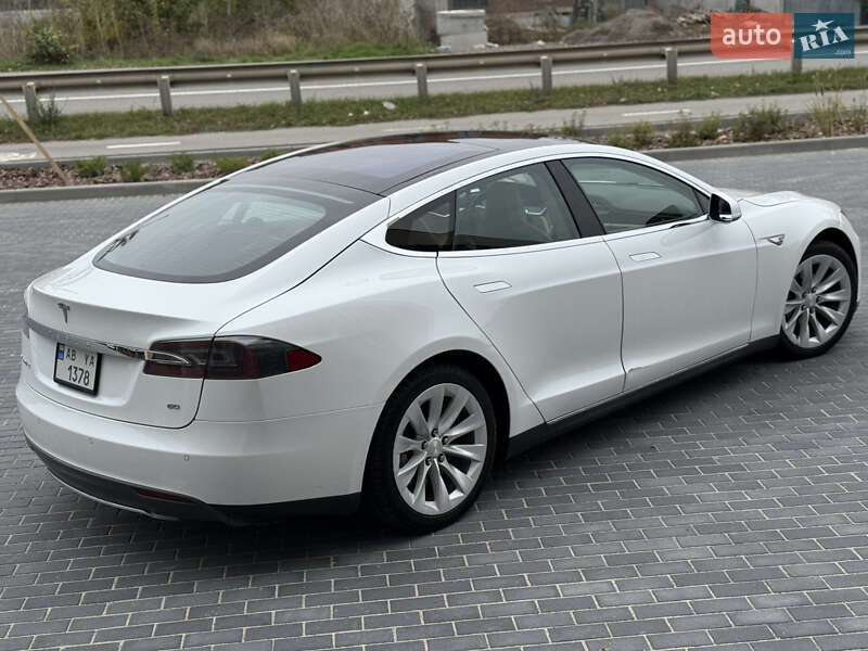 Ліфтбек Tesla Model S 2013 в Вінниці фото 3 Ліфтбек Tesla Model S 2013 в Вінниці