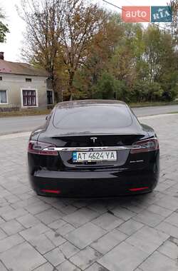 Лифтбек Tesla Model S 2020 в Ивано-Франковске