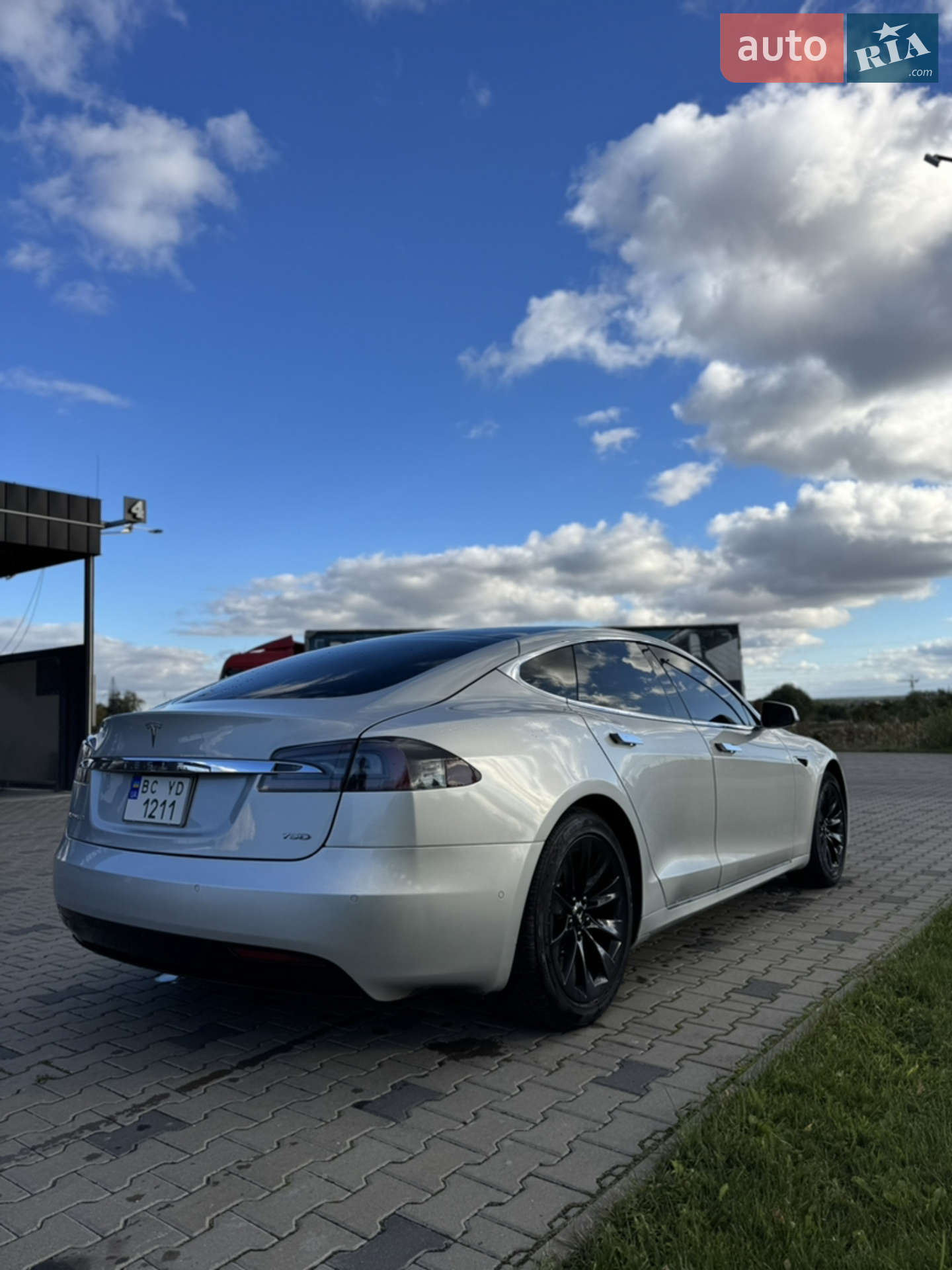 2018 Tesla Model S - мініатюра 4