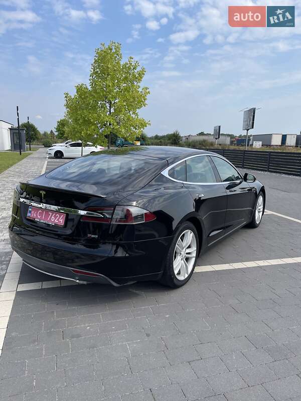 Ліфтбек Tesla Model S 2013 в Мукачевому фото 17 Ліфтбек Tesla Model S 2013 в Мукачевому