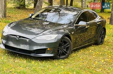 Ліфтбек Tesla Model S 2015 в Харкові