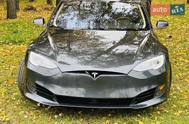 Tesla Model S 2015 Tesla Model S 2015
