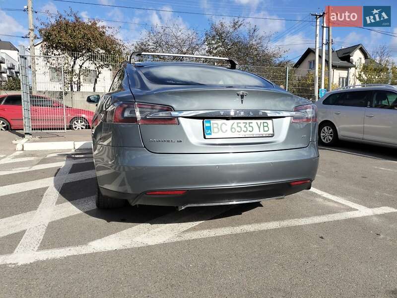 Лифтбек Tesla Model S 2013 в Львове фото 2 Лифтбек Tesla Model S 2013 в Львове